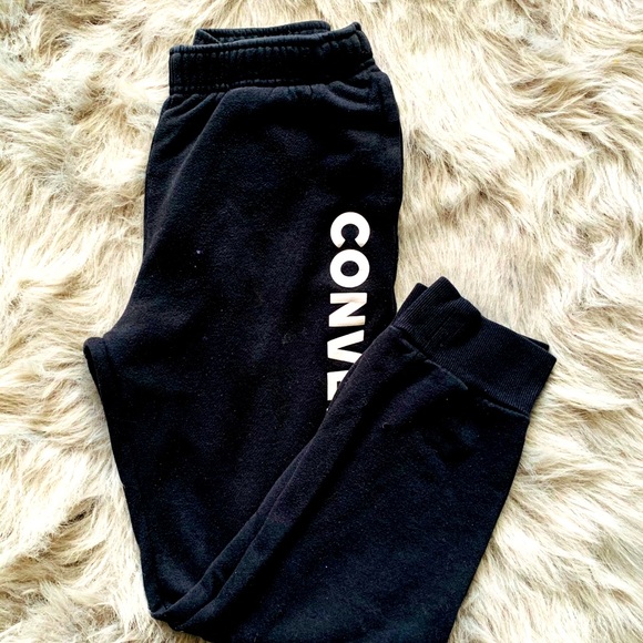 Converse sweats. - Picture 1 of 2